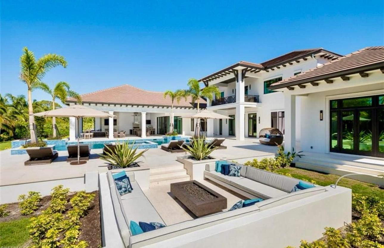 The Veteran Residents Vila North North Naples Exterior foto